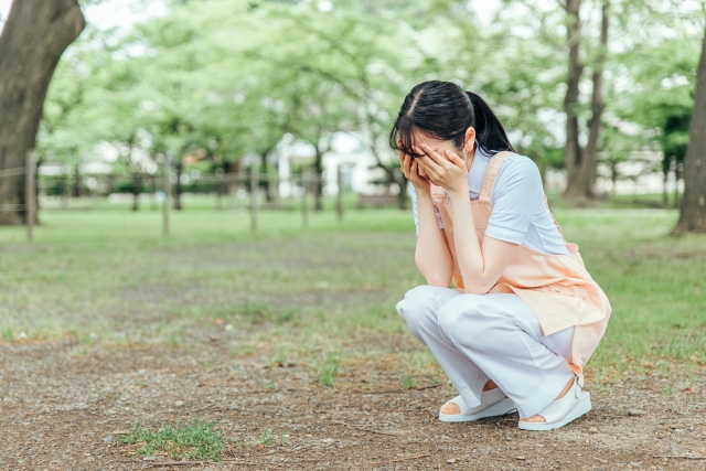 介護への転職で後悔しないために避けるべき7つの落とし穴と成功へのカギ